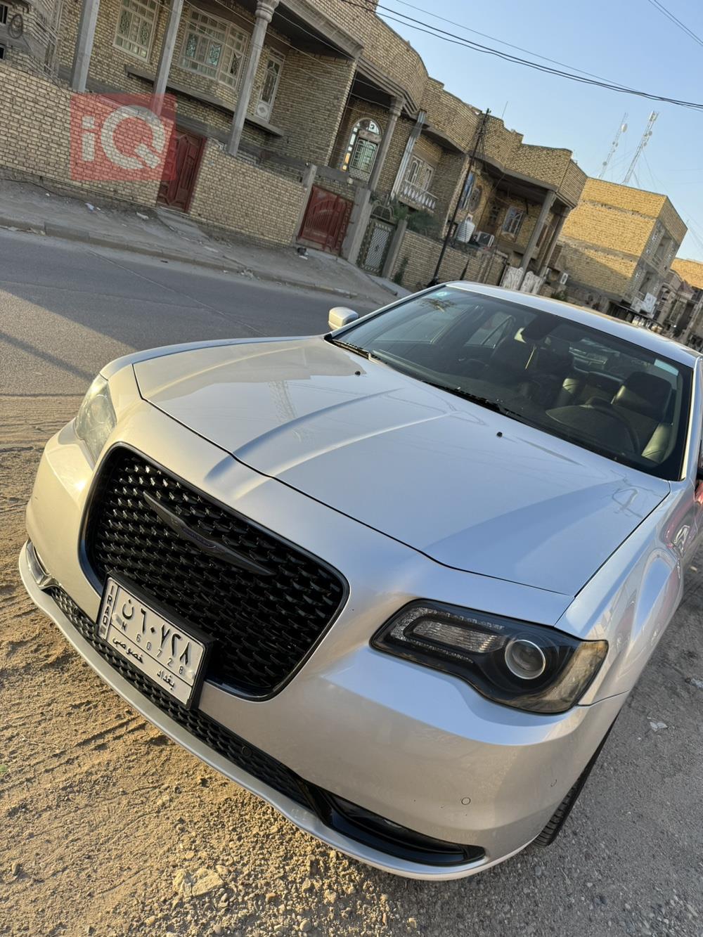 کرایسلەر 300
